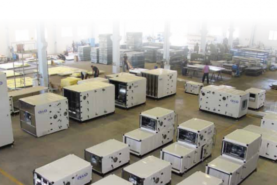 KLS, İzmir’den bakıp dünyayı görüyor