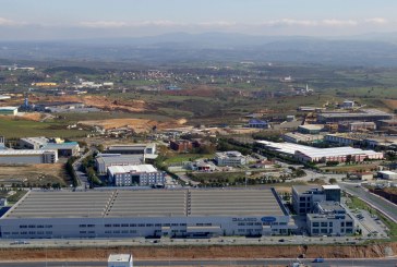 Alarko, müşterilerine para dağıtıyor